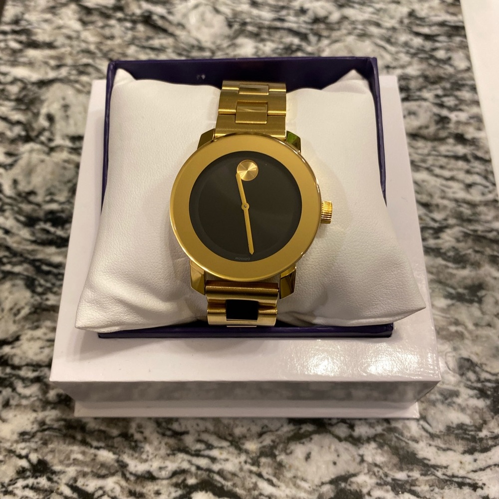Movado 36mm Black/gold watch